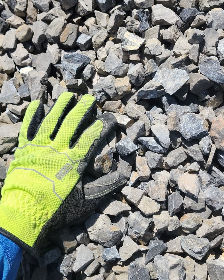 1 1/2" Grizzly Gravel