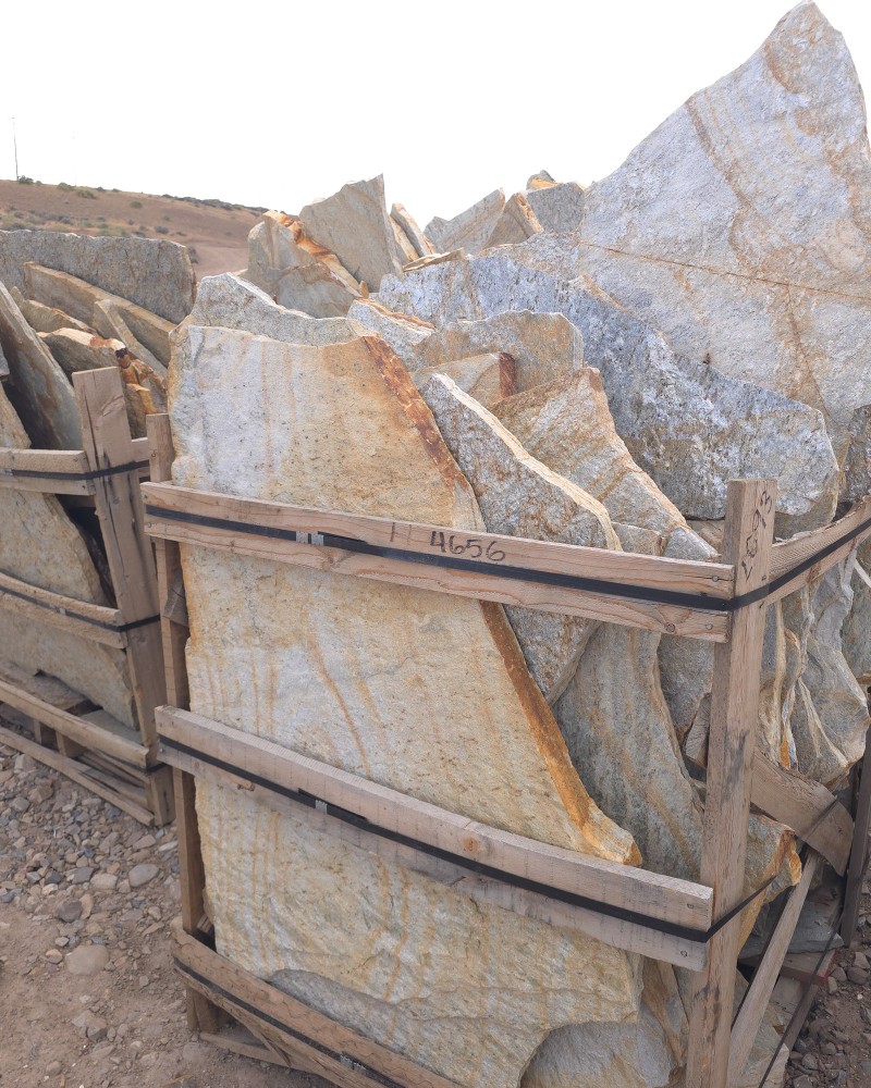 1 ¾ – 2 1/4" Buried Treasure Flagstone - Supers