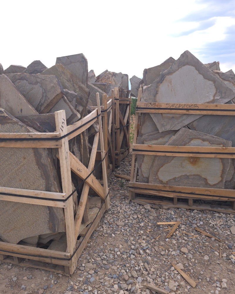 1-2" Mars Mountain Flagstone - Supers 