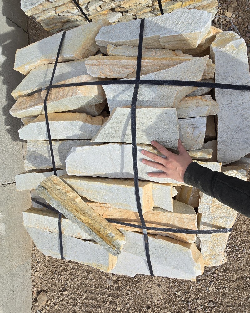 2-8"Arctic Flagstone - Edging Builders