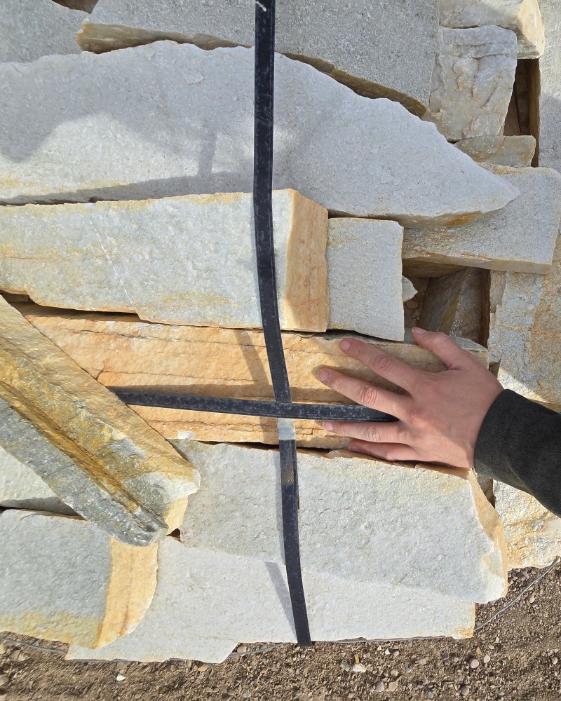 2-8"Arctic Flagstone - Edging Builders