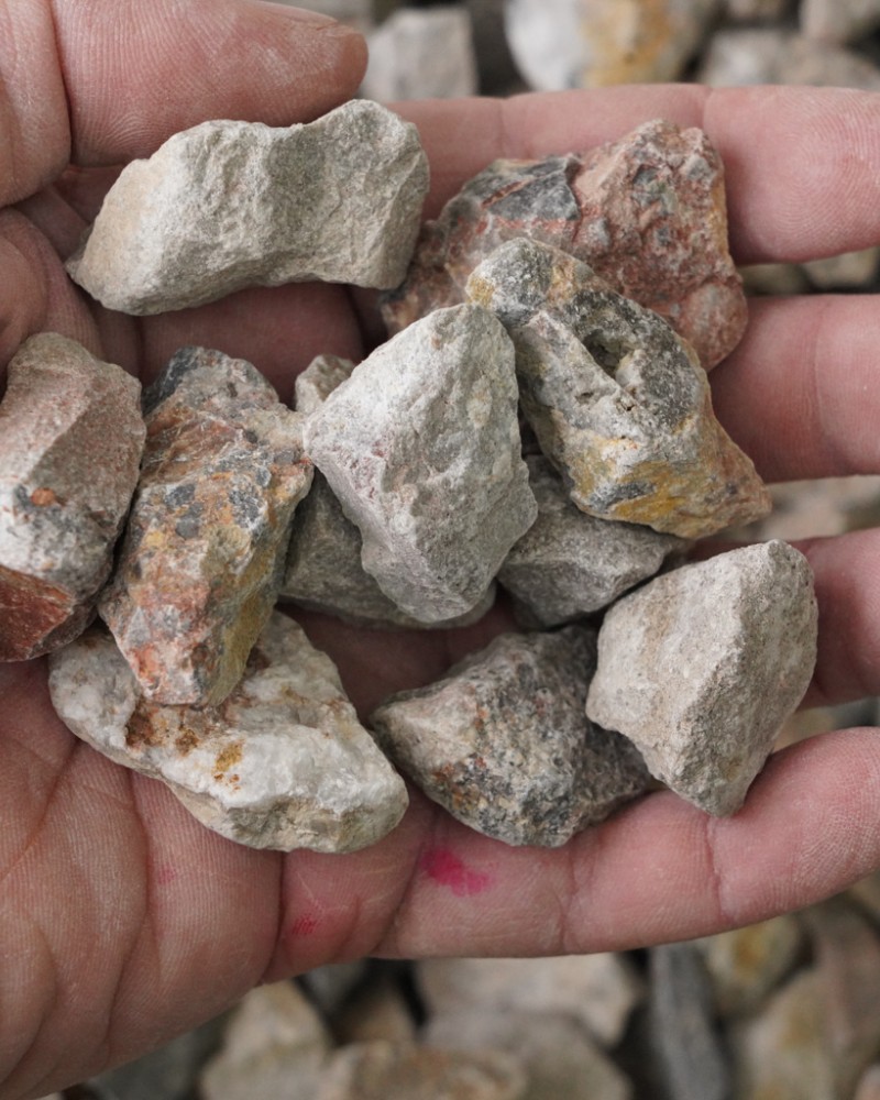 1" Buckaroo Crushed Stone