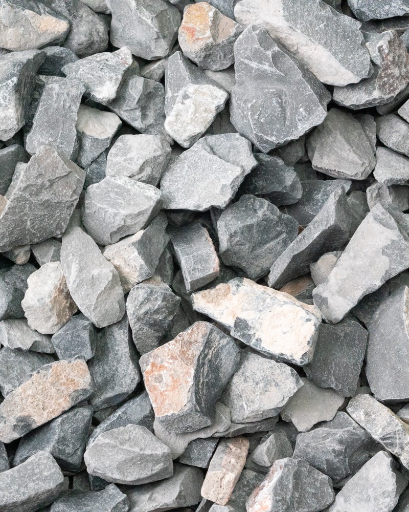 1 1/2" Midnight Crushed Gravel