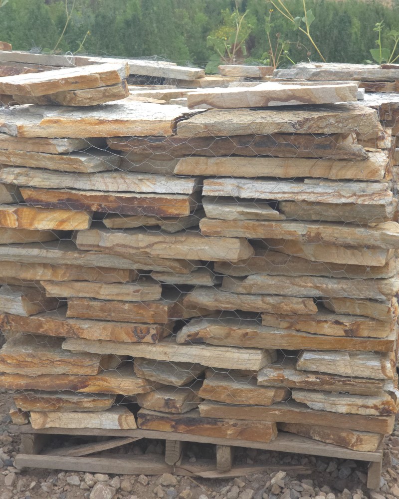 1 ¾ – 2 1/4" Buried Treasure Flagstone 